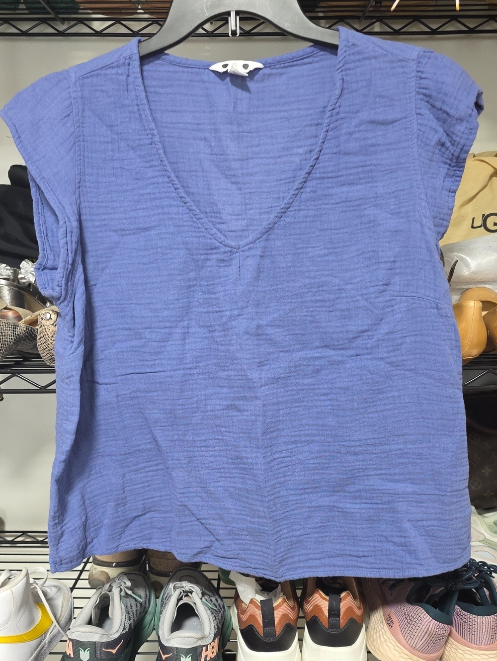 Women's V-Neck Textured Top — Periwinkle Blue